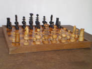 Houten schaakspel ca. 80 jaar oud